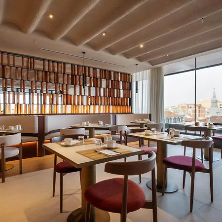 Eurostars فندق 5*