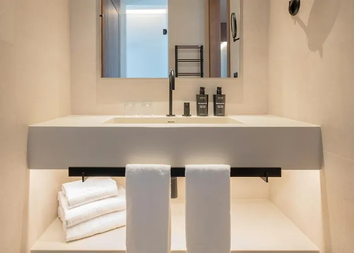 Eurostars Szálloda 5*