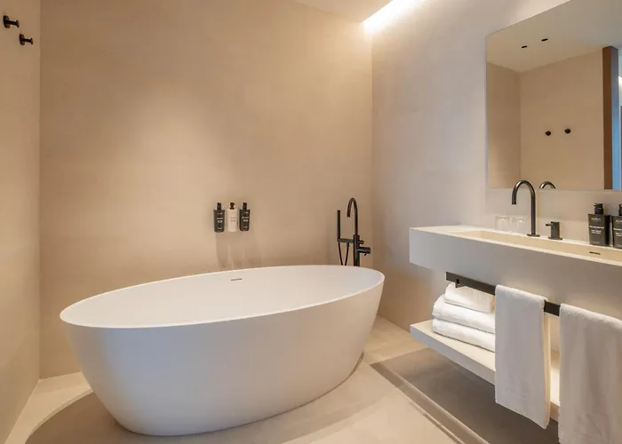 Eurostars Hotel 5*