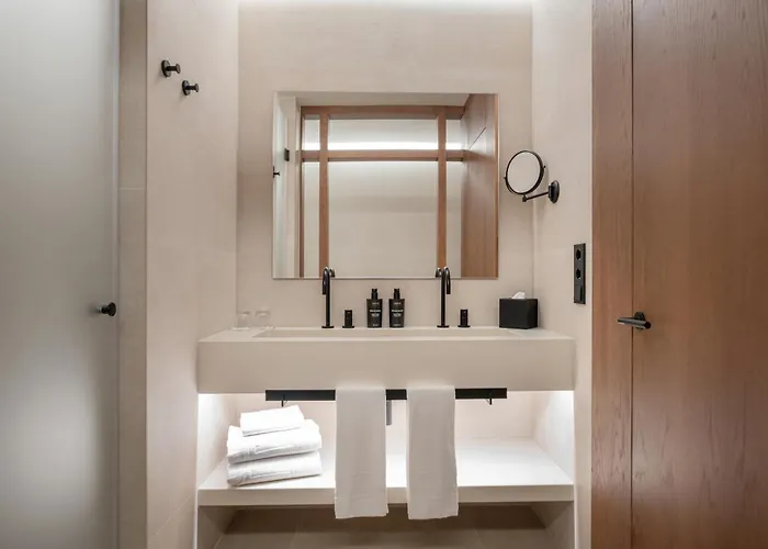 Eurostars Szálloda 5*